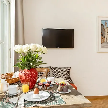 Double Classic-10 By Interhome 公寓 阿斯科纳